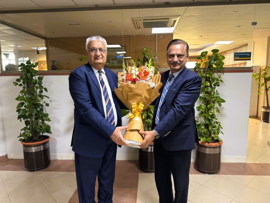 Why Scientists Make Exceptional Academic Leaders?